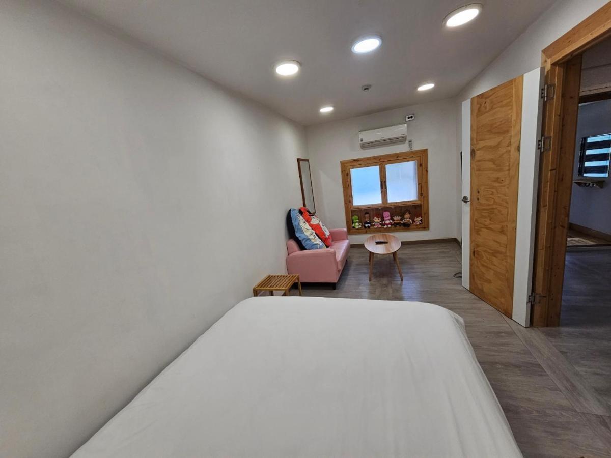 Today Jeju Yongdam Екстер'єр фото